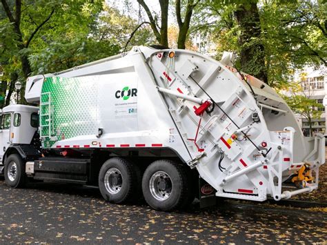 Top 10 Best garbage services in Aloha, OR .
